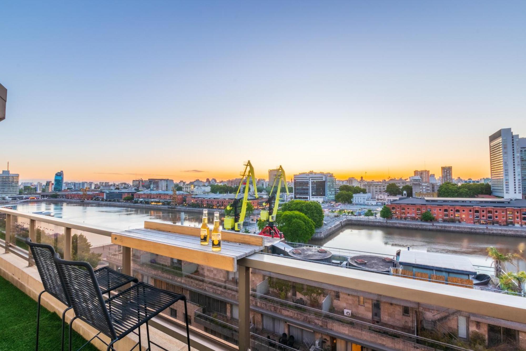 Luxury Apartments In Puerto Madero Buenos Aires Eksteriør bilde